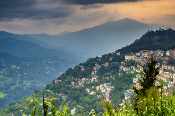 Darjeeling Gangtok tour packages